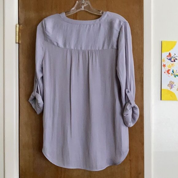 3/$20 Maurices Vneck Pullover Top - Picture 6 of 8